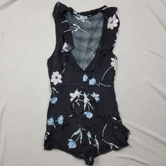 Tobi Pants Jumpsuits Tobi Romper V Cut Ruffle Floral